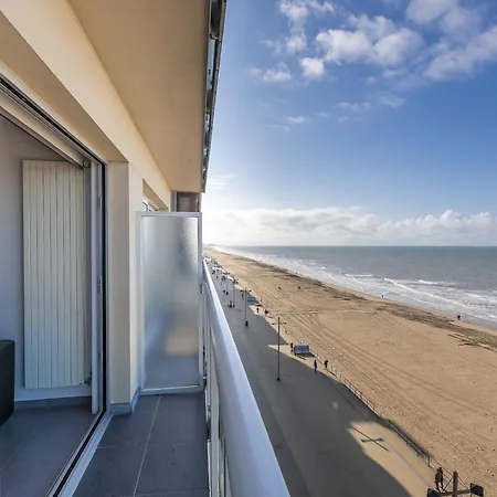 Charming On The Seafront With Sea View *